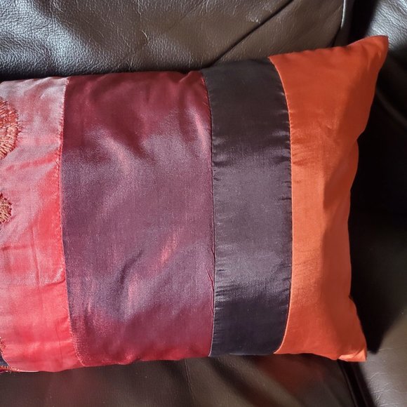 Crate & Barrel Brera Stripe Pillow - EUC - Picture 3 of 6